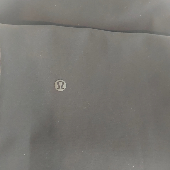 Lululemon On The Fly Crop Pants - Picture 10 of 14